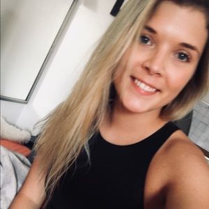 Meet your Posher, Georgia